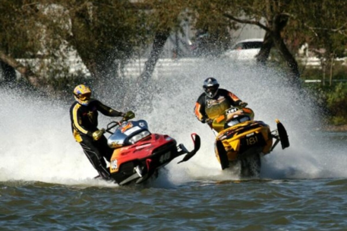 Watercross racing what to do with your snowmobile in summer