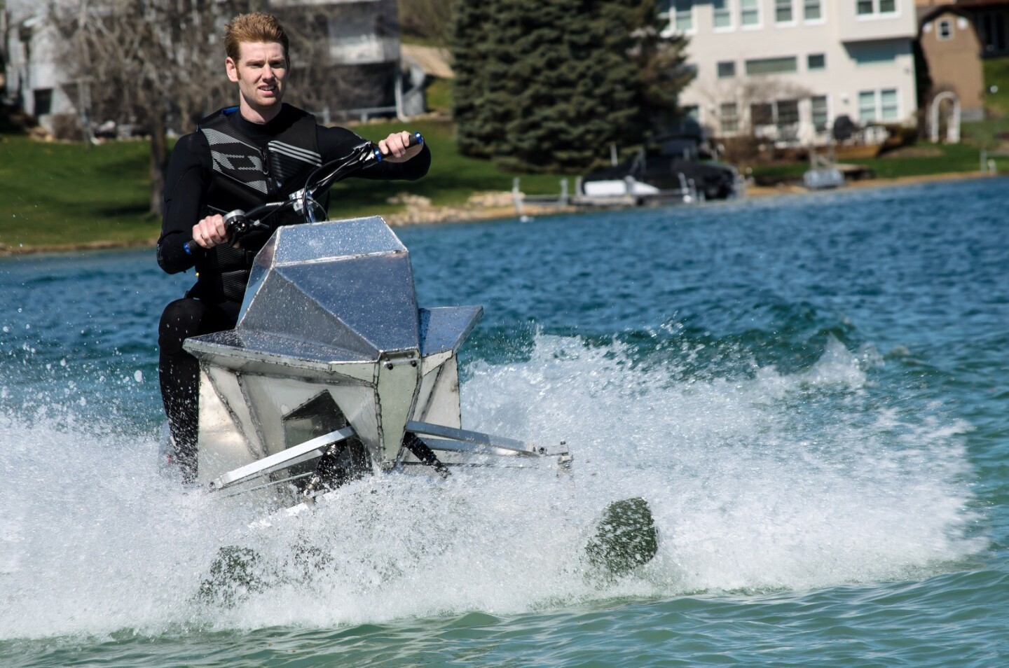 Jet Blade prototype in water testing