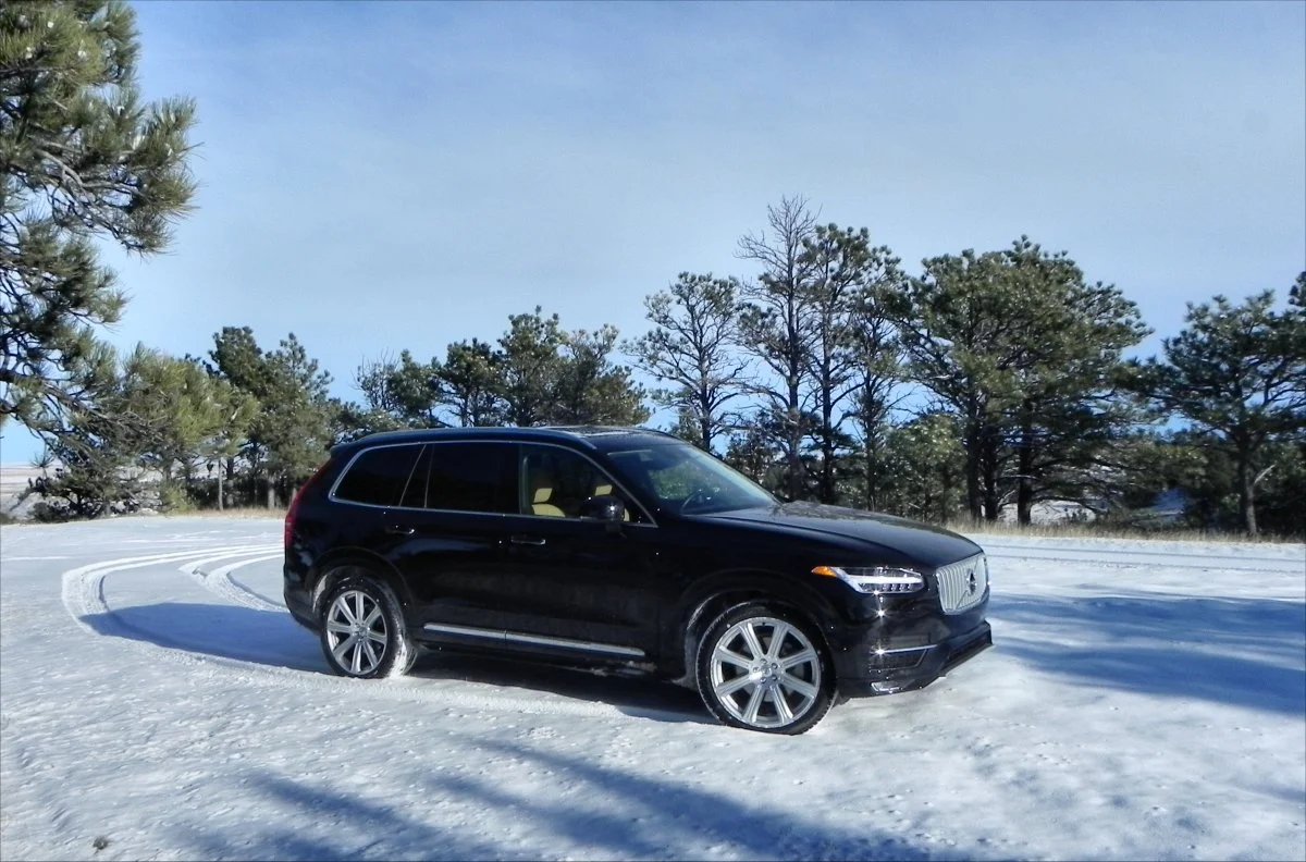 Safety features are a big focus for Volvo in every model they make and the XC90 debuts two new safety systems that add forward-thinking mitigation to the SUV