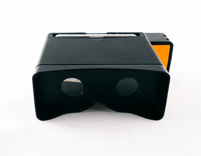 The developers, Ethan Lowry and Joe Heitzeberg, modeled their design after an old Viewmaster toy, and it functions in almost the same fashion