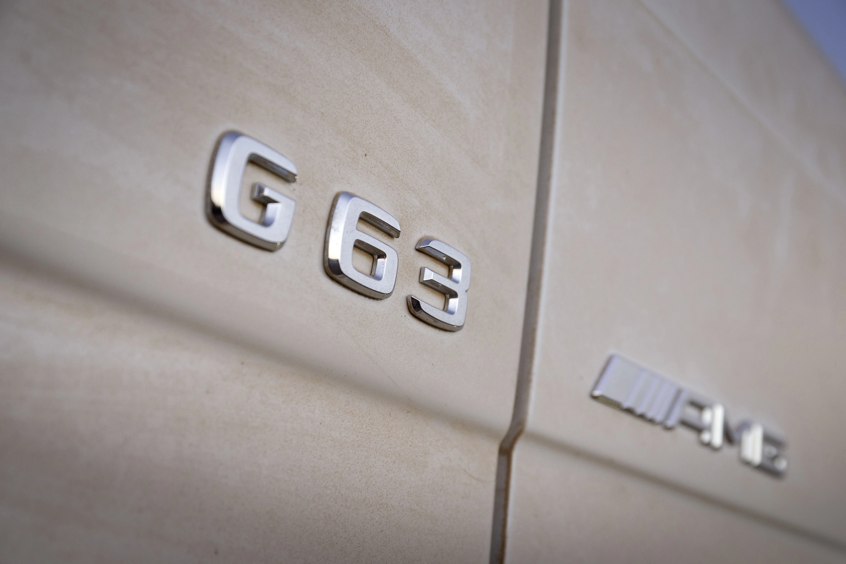 While the G 63 6x6 looks quite foreign, it is based largely on existing technologies from the standard G 63, military and commercial vehicles