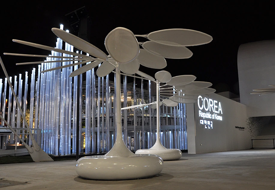 The pavilion addresses the question “which foods should be selected for sustainable consumption in the future?”