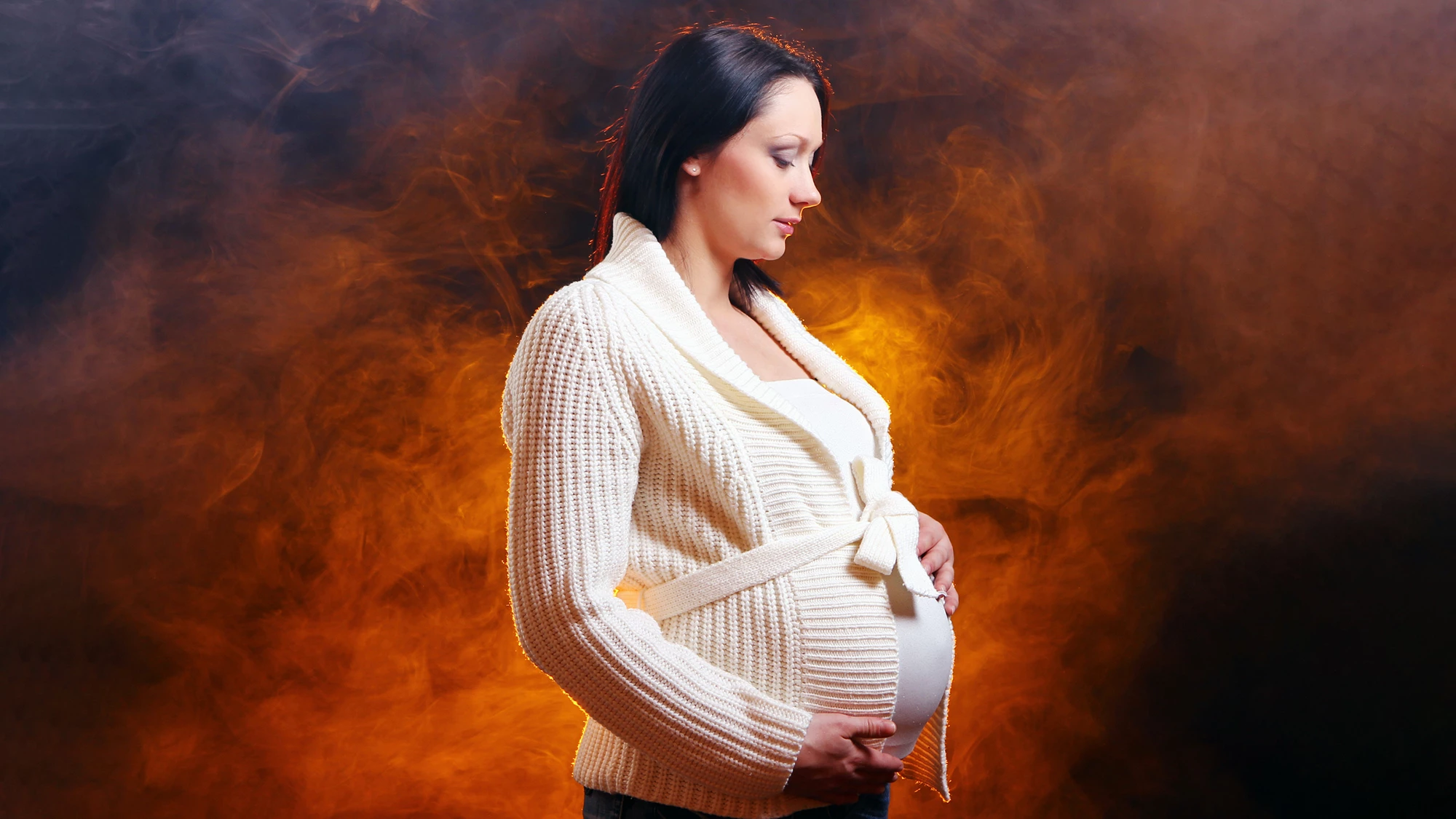 Exposure to second-hand smoke during pregnancy doubles the risk of a potentially fatal complication