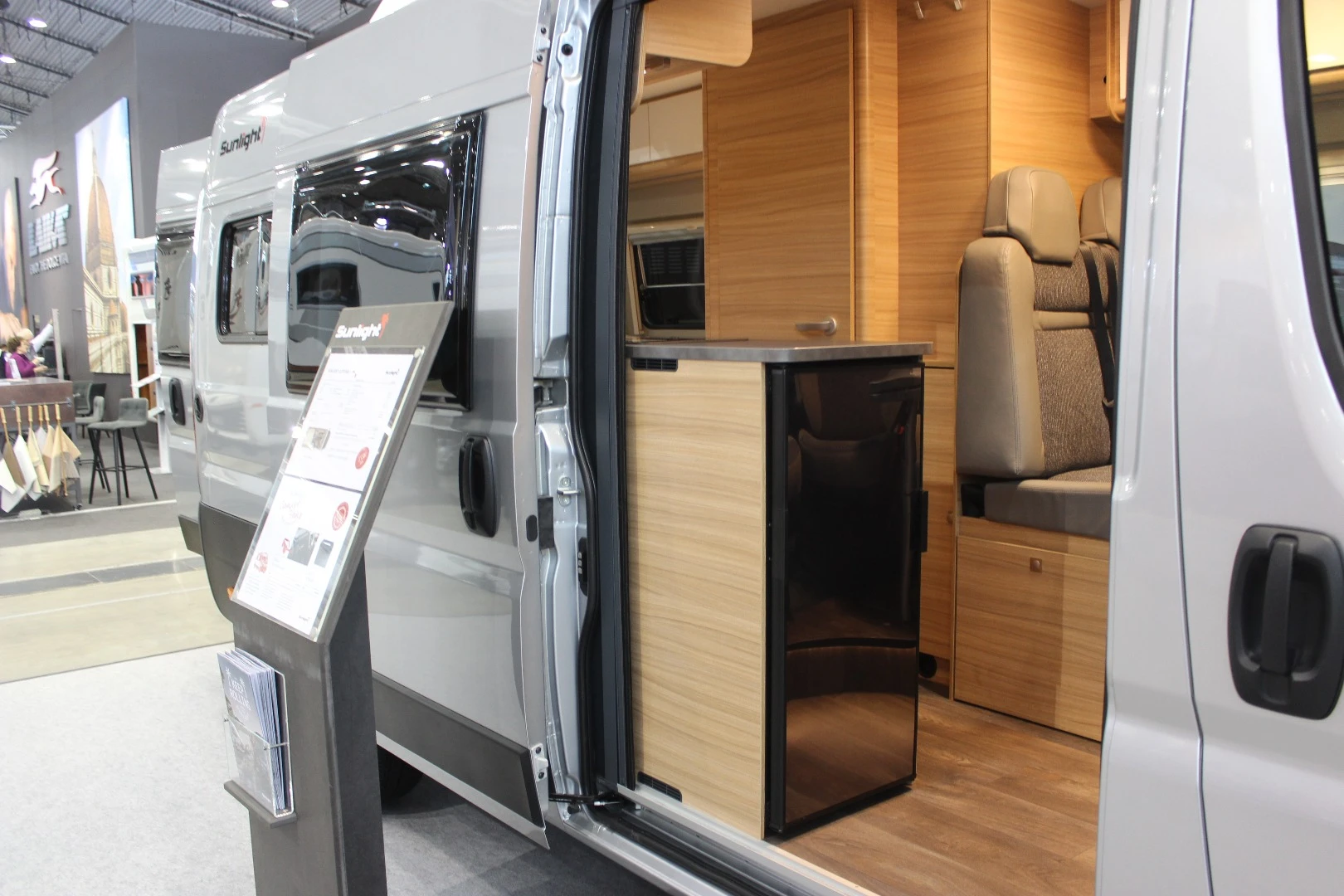 This Sunlight Cliff 640 features a fridge at the end of the kitchen block
