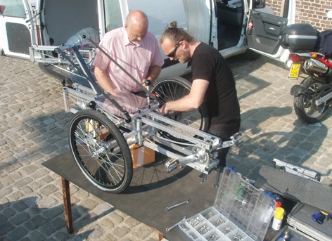 The various aluminum tubes of differing lengths are simply assembled together using stainless steel bolts, washers and nuts