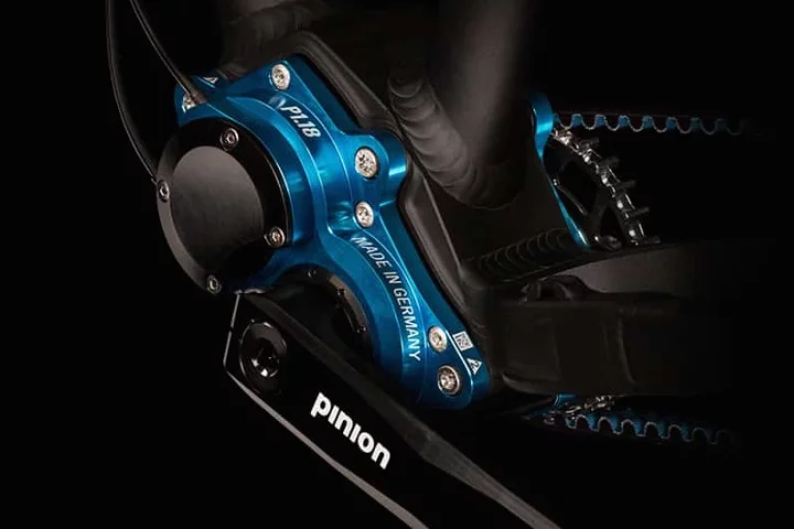 The Pinion P1.18 sealed gearbox for bikes is an alternative to derailleurs or hub transmissions