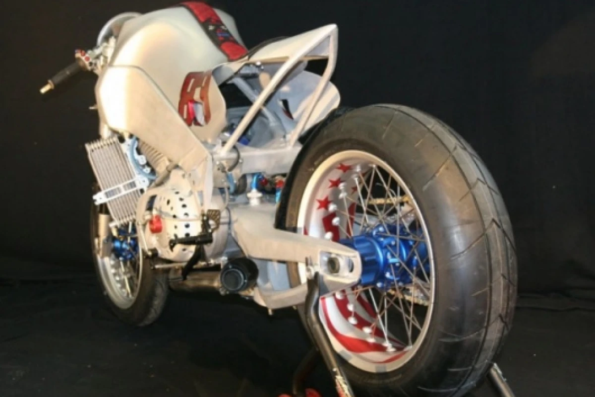 XBRR Chronos custom racebike