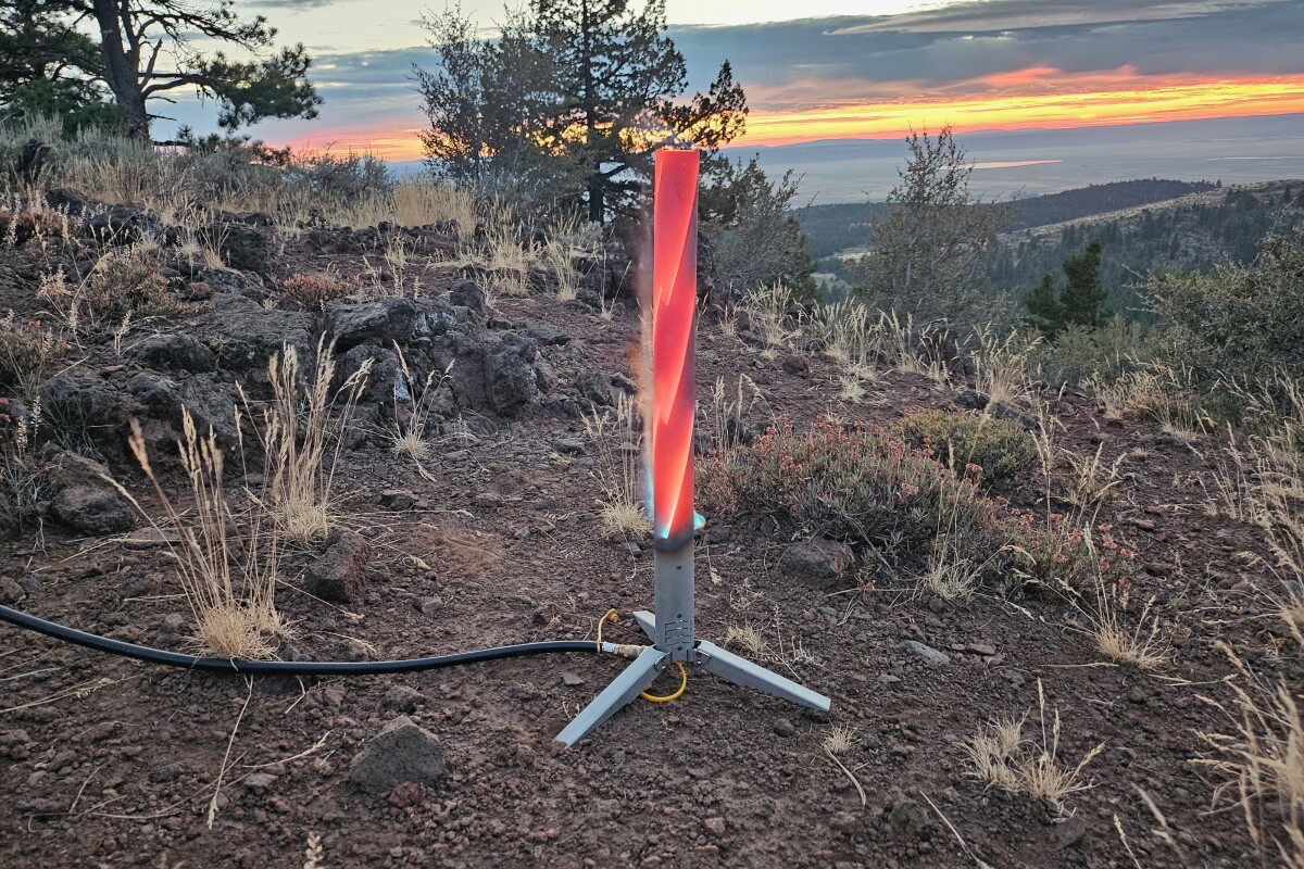 Wood fire alternative warms your campsite with a red-hot rod