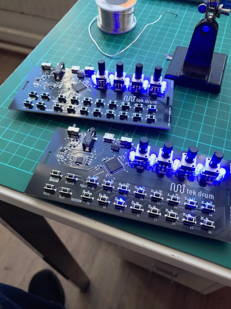 Prototyping the minijam studio modules
