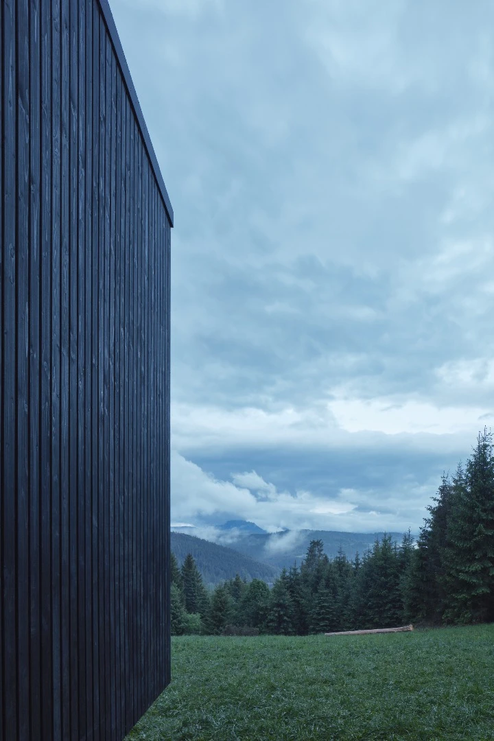 The Into the Wild cabin was conceived as not just a nature retreat, but as a way to maximize its visitors connection with it