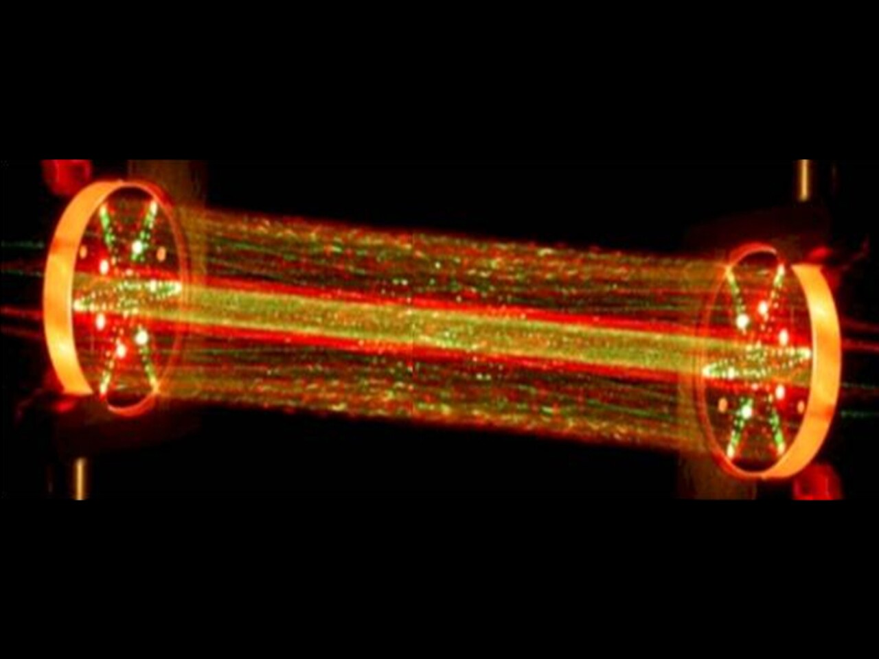 Lab demonstration of the Tunable Laser Spectrometer used to detect methane on Mars (Image: NASA/JPL-Caltech)