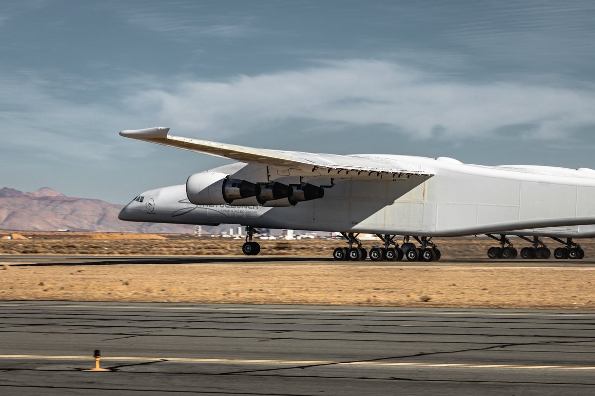 The Stratolaunch does a small wheelie on the runway