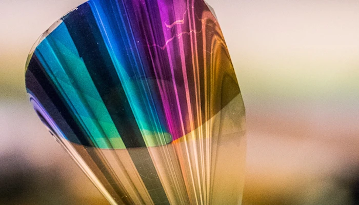 A new type of e-paper could be on the books, thanks to a flexible, ultrathin and low-power material that can produce the full color range of an LED-backlit LCD