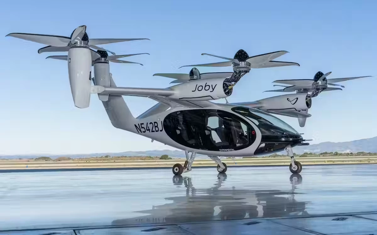 The S4 will take off and land on helipads