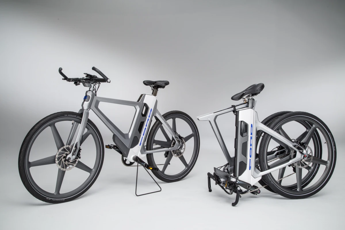 The Mode:Flex breaks in two for easier transport in a variety of vehicles
