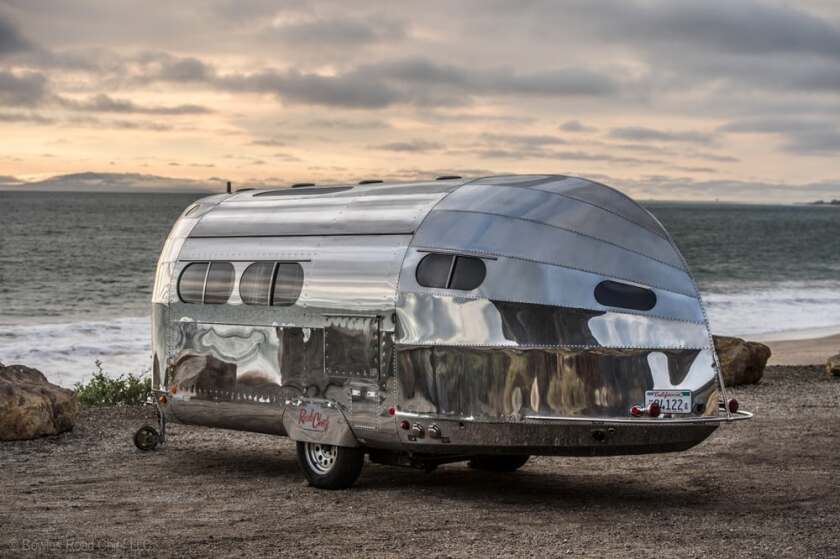 With its 4 kWh lithium battery, the Lithium+ can stay off the grid and online for up to 7 days, according to Bowlus