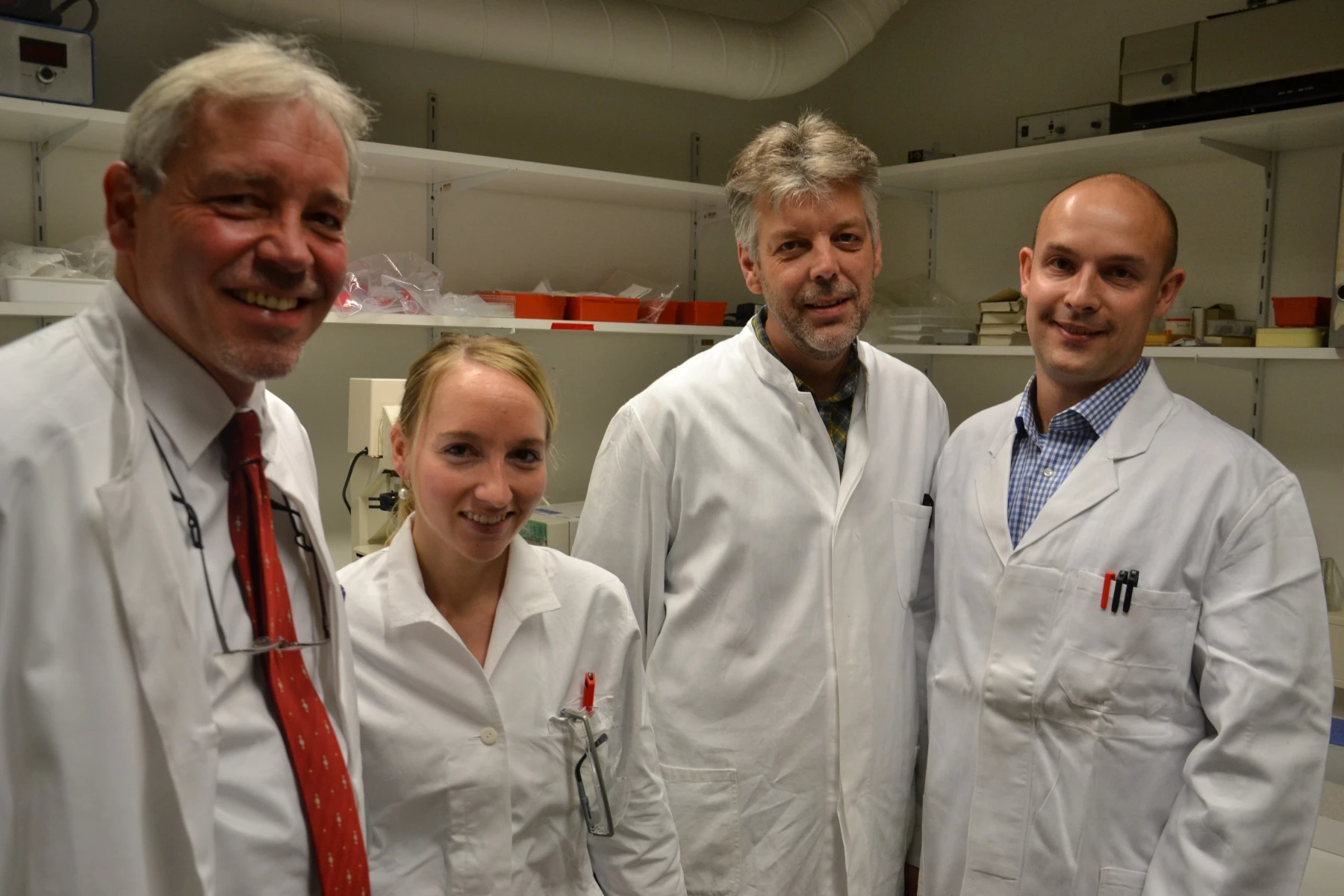 Professor Thomas Bosch, head of the Hydra-Study and his team: Anna Marei Böhm, Jörg Wittlieb and Dr. Konstantin Khalturin (Photo: CAU/Winters)