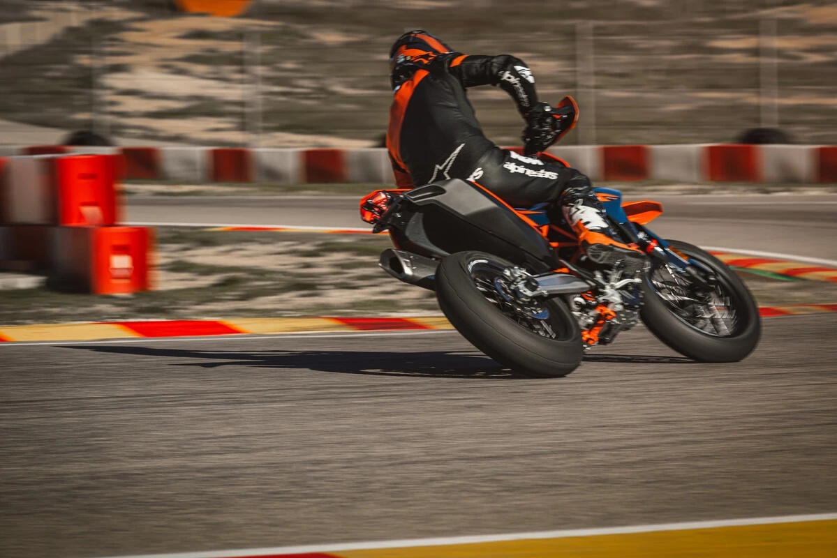 KTM's single-cylinder engine now makes it the most powerful in its class, snatching the crown from Ducati's 659cc Superquadro Mono engine that comes on the Hypermotard 698 Mono