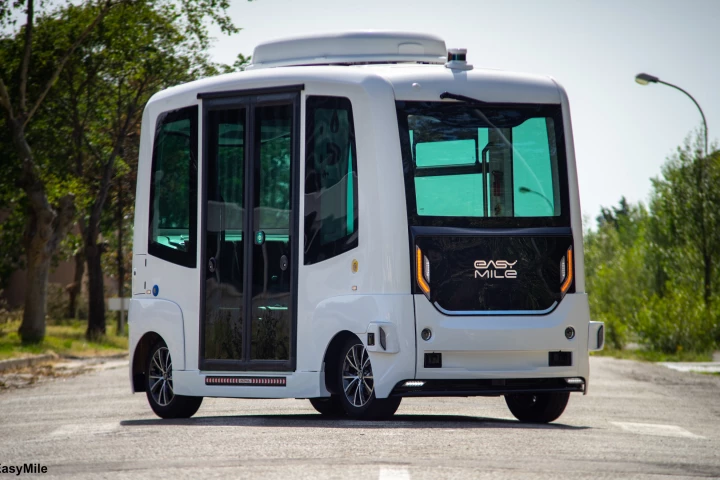 The EZ10 driverless shuttle has been selected to prototype the integration of solar cells