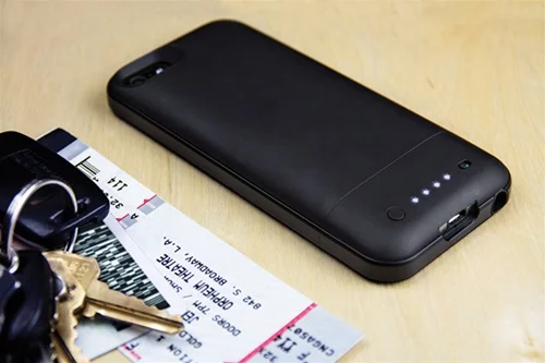 The mophie juice pack air offers a 1700 mAh battery
