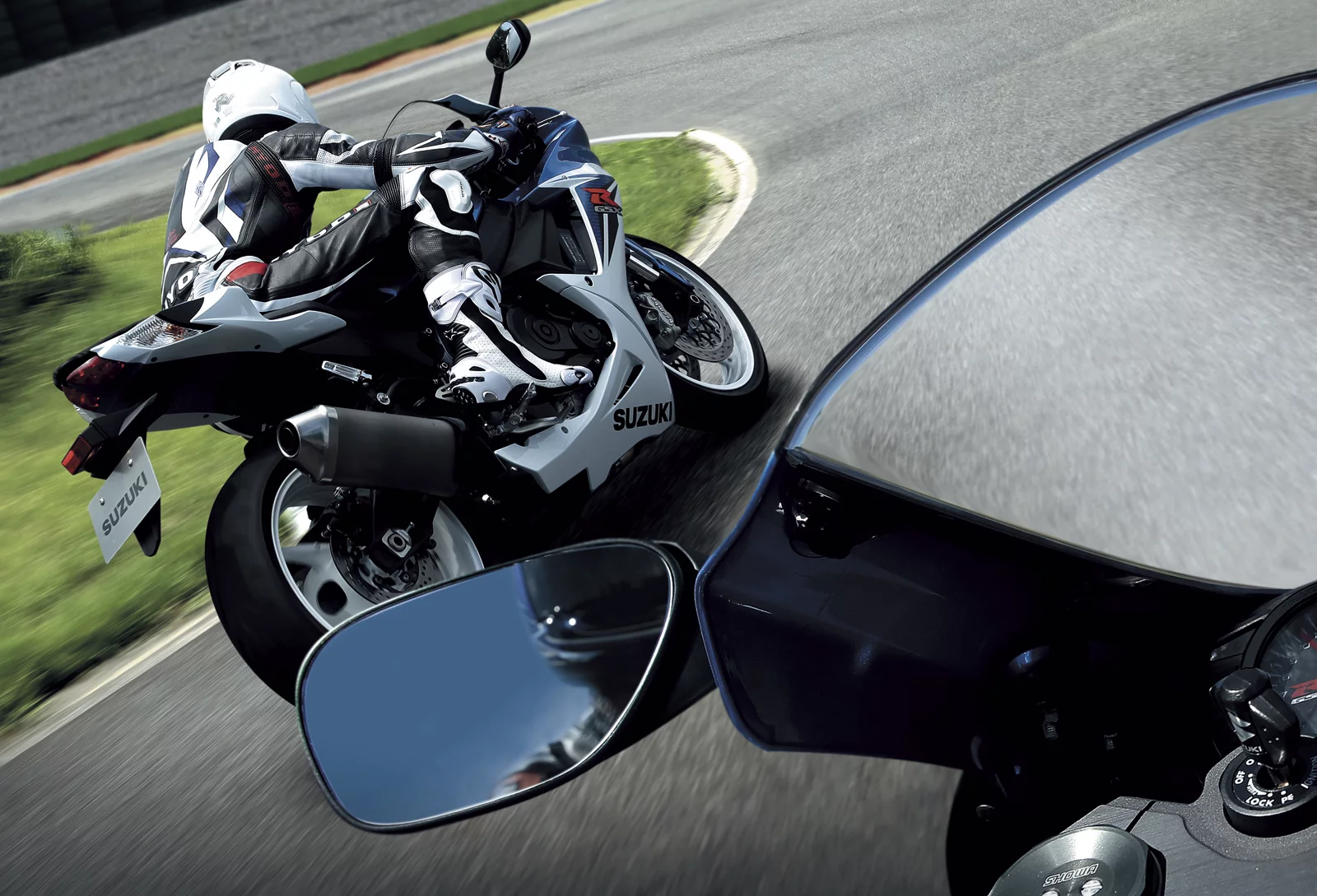 The 2011 Suzuki GSX-R600 and GSX-R750