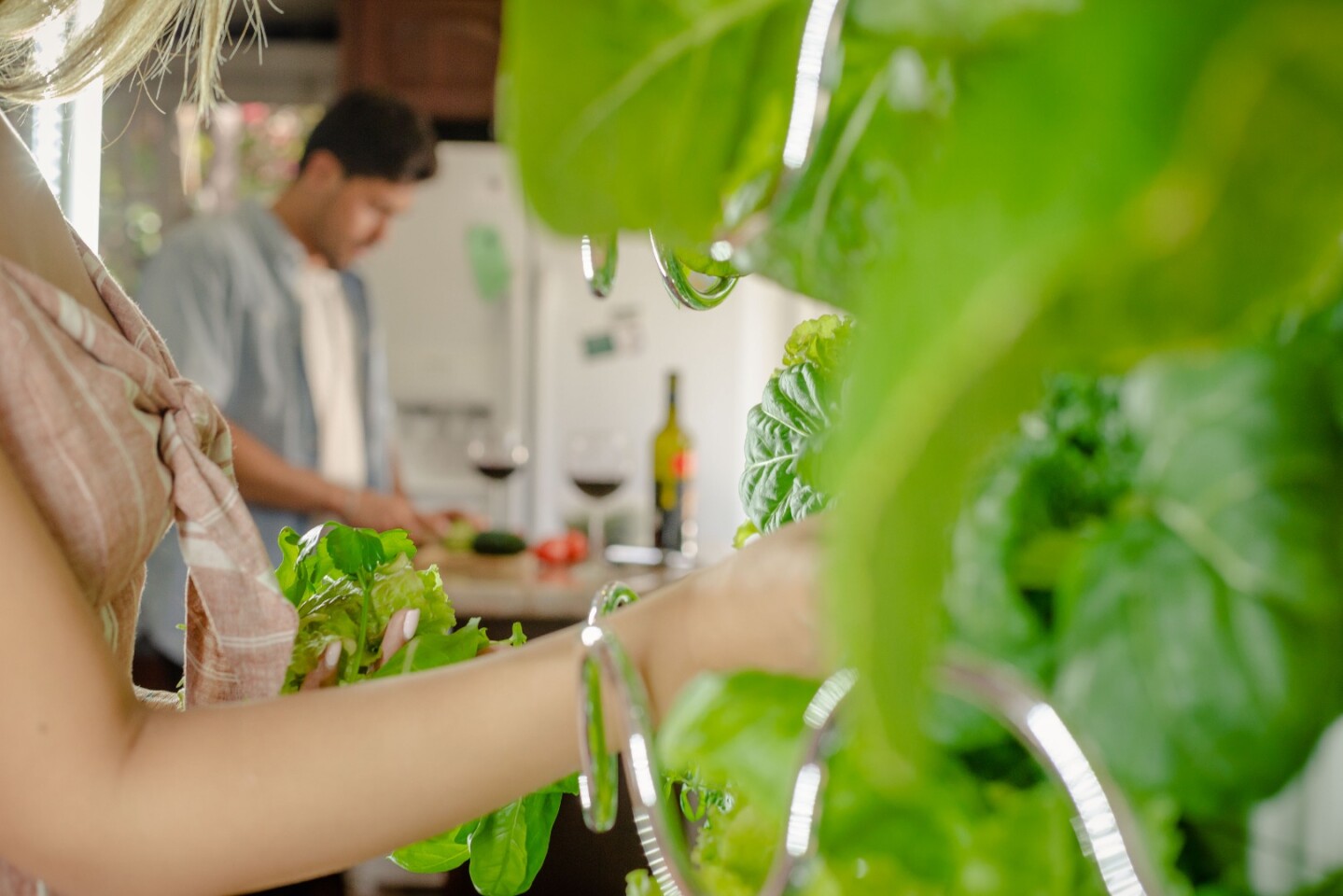 With the iHarvest indoor garden, users can grow up to 30 fruits and veggies at any one time