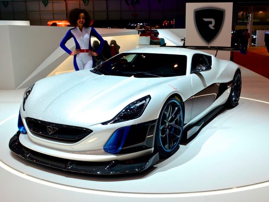 Debuted at the 2016 Geneva Motor Show, the Concept S is based on the E-Runner program