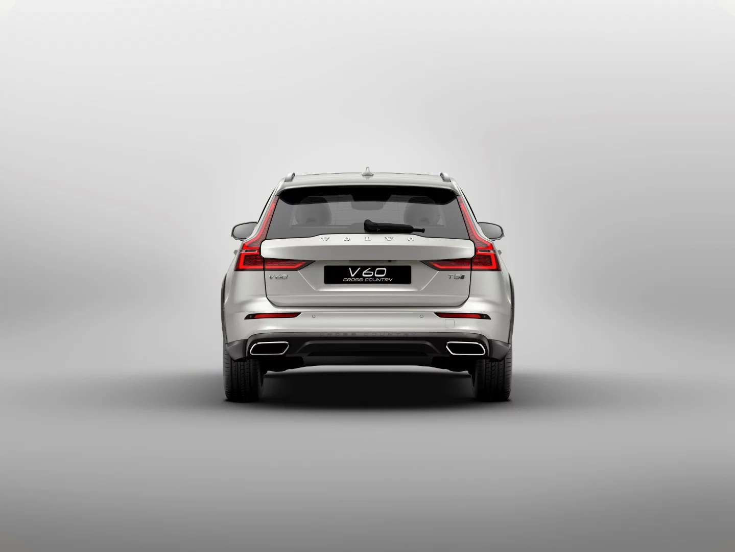 Volvo has tweaked the V60's suspension and chassis for improved off-road capability