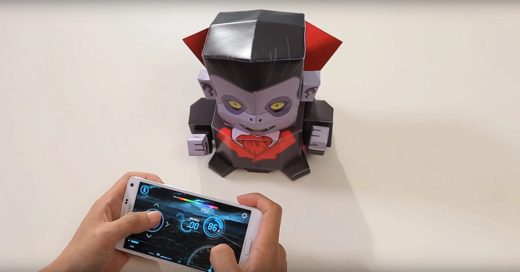 Kamibot can be remotely controlled through the mobile app for Android/iOS with Bluetooth 4.0