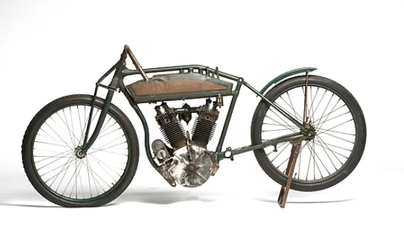This 1918 Reading Standard Twin Racer (Lot S118) is estimated to fetch between $60,000 and $75,000