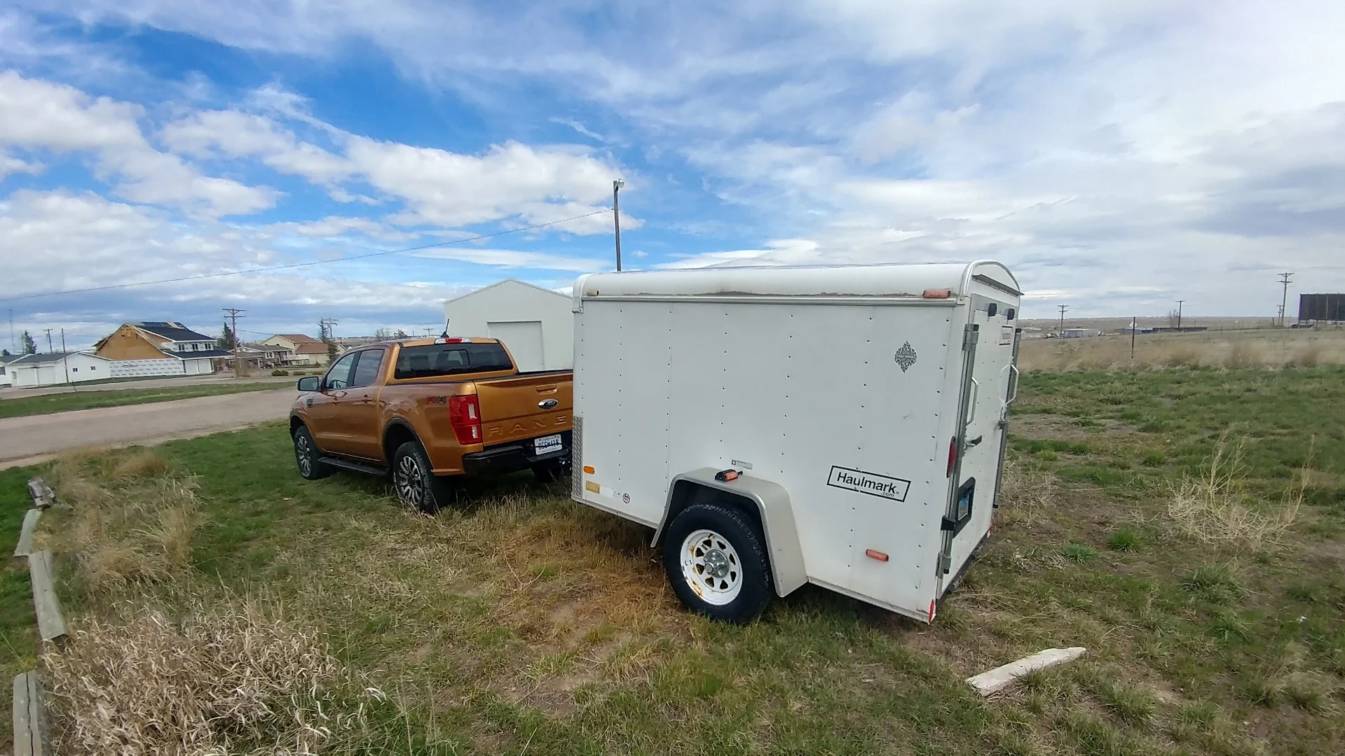 We pulled a small 2,800-pound (1,270 kg) trailer behind the Ranger and found the engine to be jumpy with the extra weight