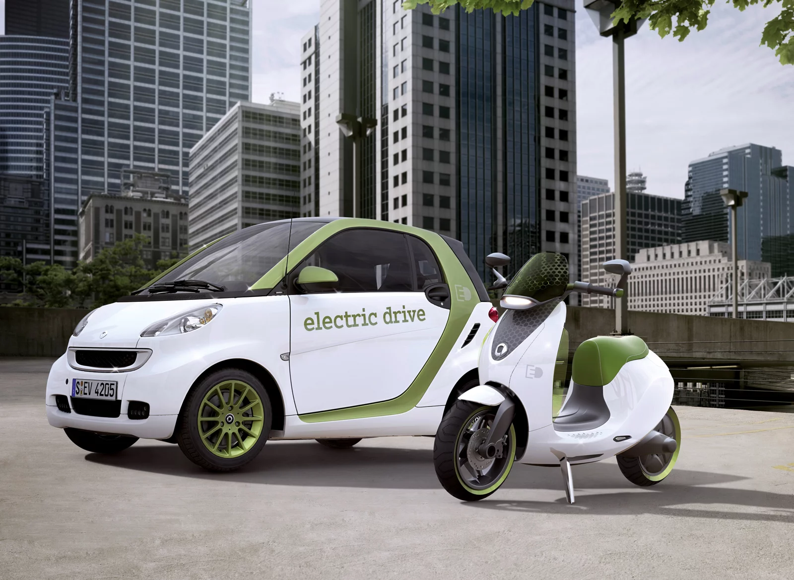 The smart fortwo electric drive and smart escooter