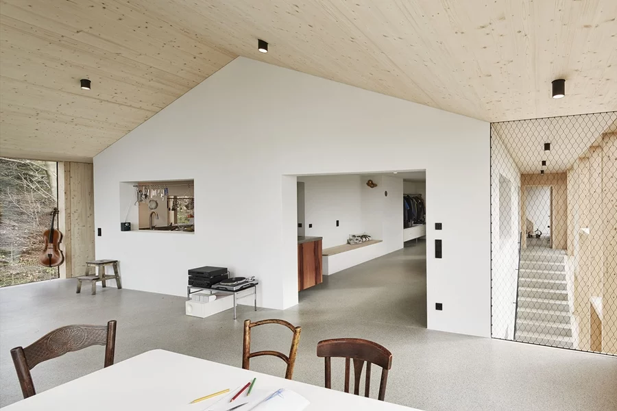 The original structure of Haus Hohlen is now visible as part of the building's interior