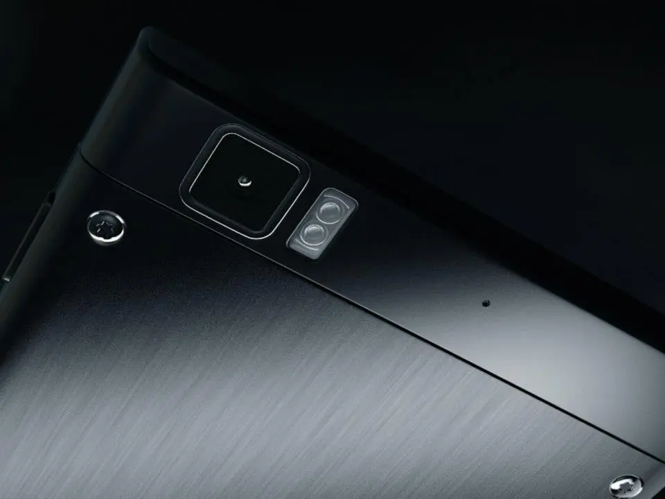 The 13-megapixel camera has a wide aperture F1.8 lens, and is capable of recording Full HD video at 30 frames per second
