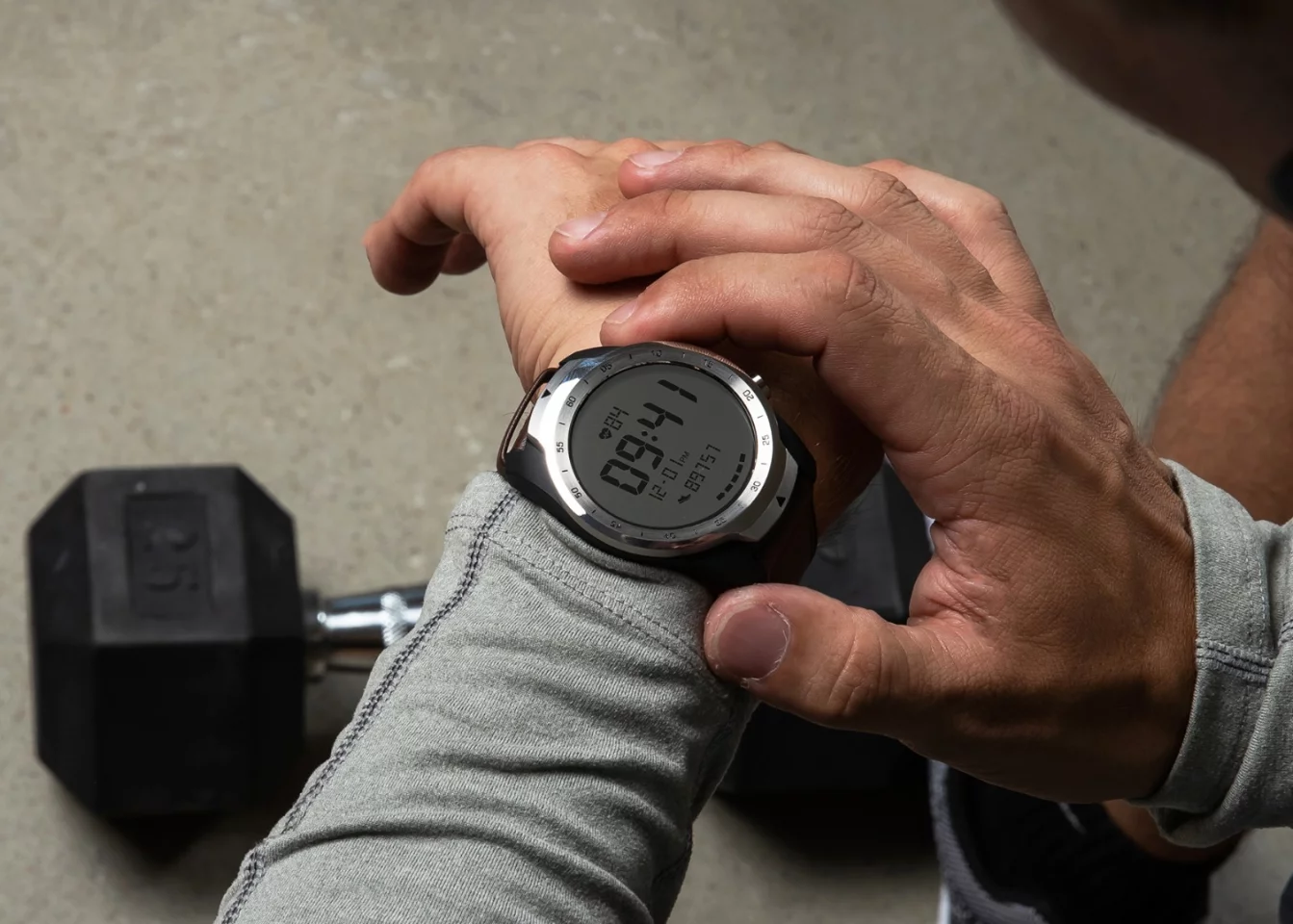 The Ticwatch Pro can get up to 30 days from a battery charge if you stick in the LCD display Essential mode