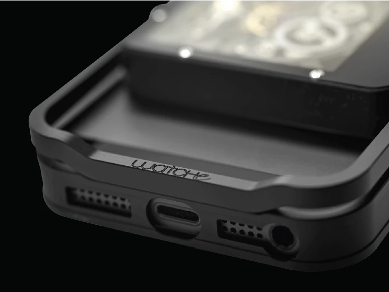 The We5S is designed to fit the iPhone 5