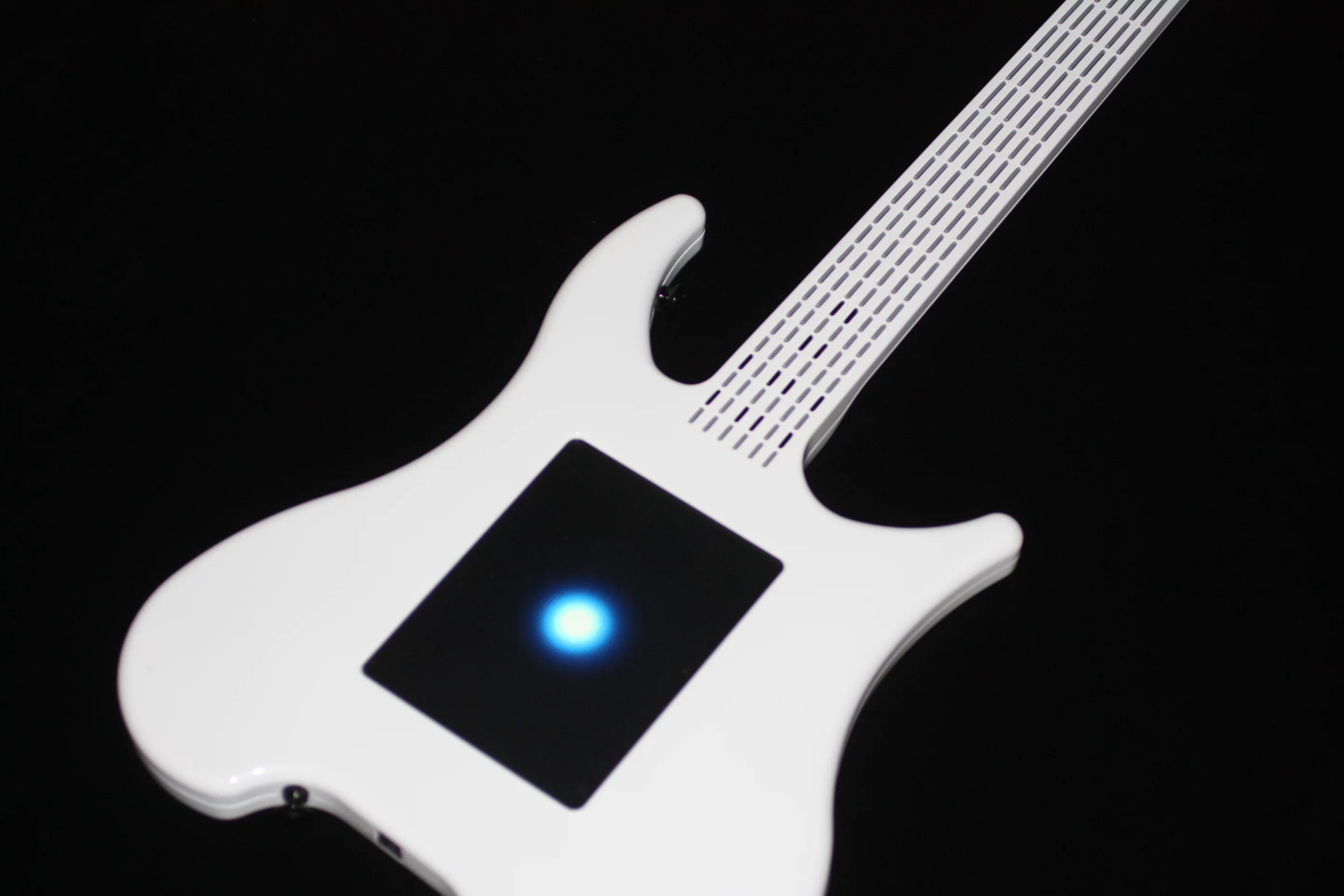 The bright circle at the center of the screen controls aspects of the sound so tapping, dragging, sliding and otherwise touching the screen results in different sound combinations.