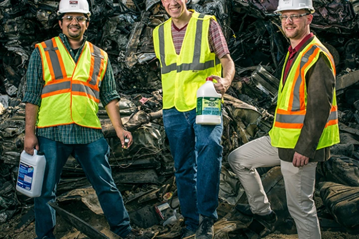 The team insists its objective is to make its DIY scrap-metal approach available to the masses