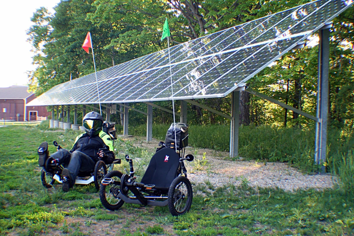 Odyssey Trikes have updated their Mark 5 Super so that it now achieves a claimed 300 miles (480 km) on a single charge while also boasting a top speed of 60 mph (96 km/h)