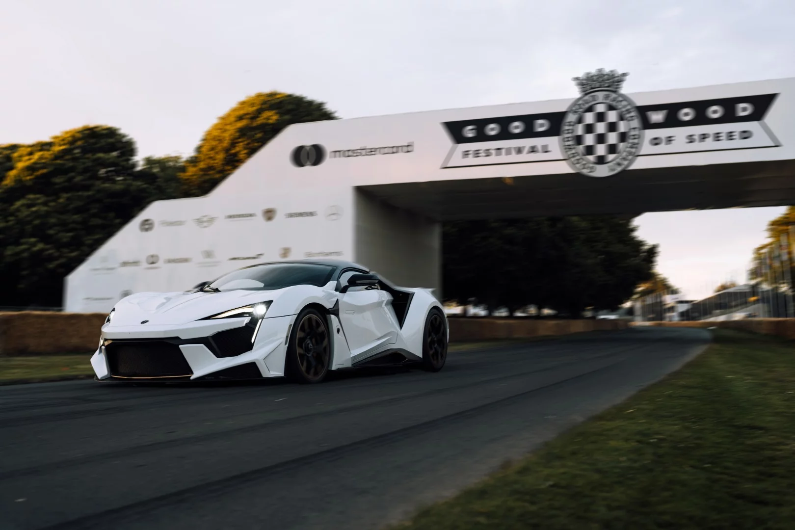 W Moto's limited edition Fenyr SuperSport