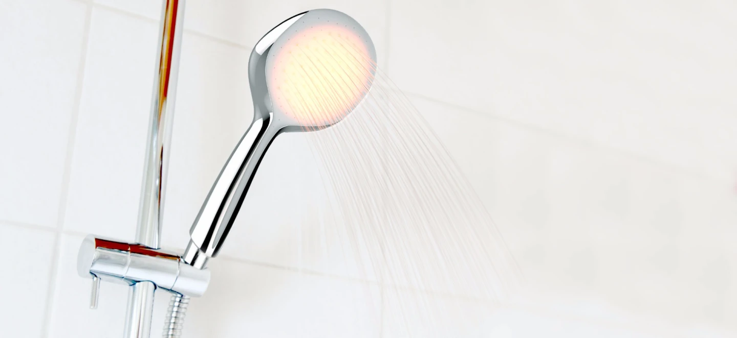 The shower head can reportedly be screwed into any standard shower hose and is fitted with an LED light powered by the water flowing through it