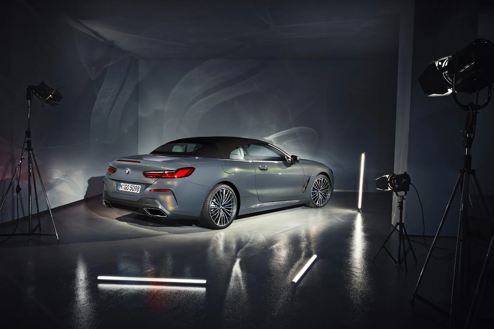 The 8 convertible isn't quite as aggressive and sporty as the coupe, but it still looks the part of a performance convertible flagship