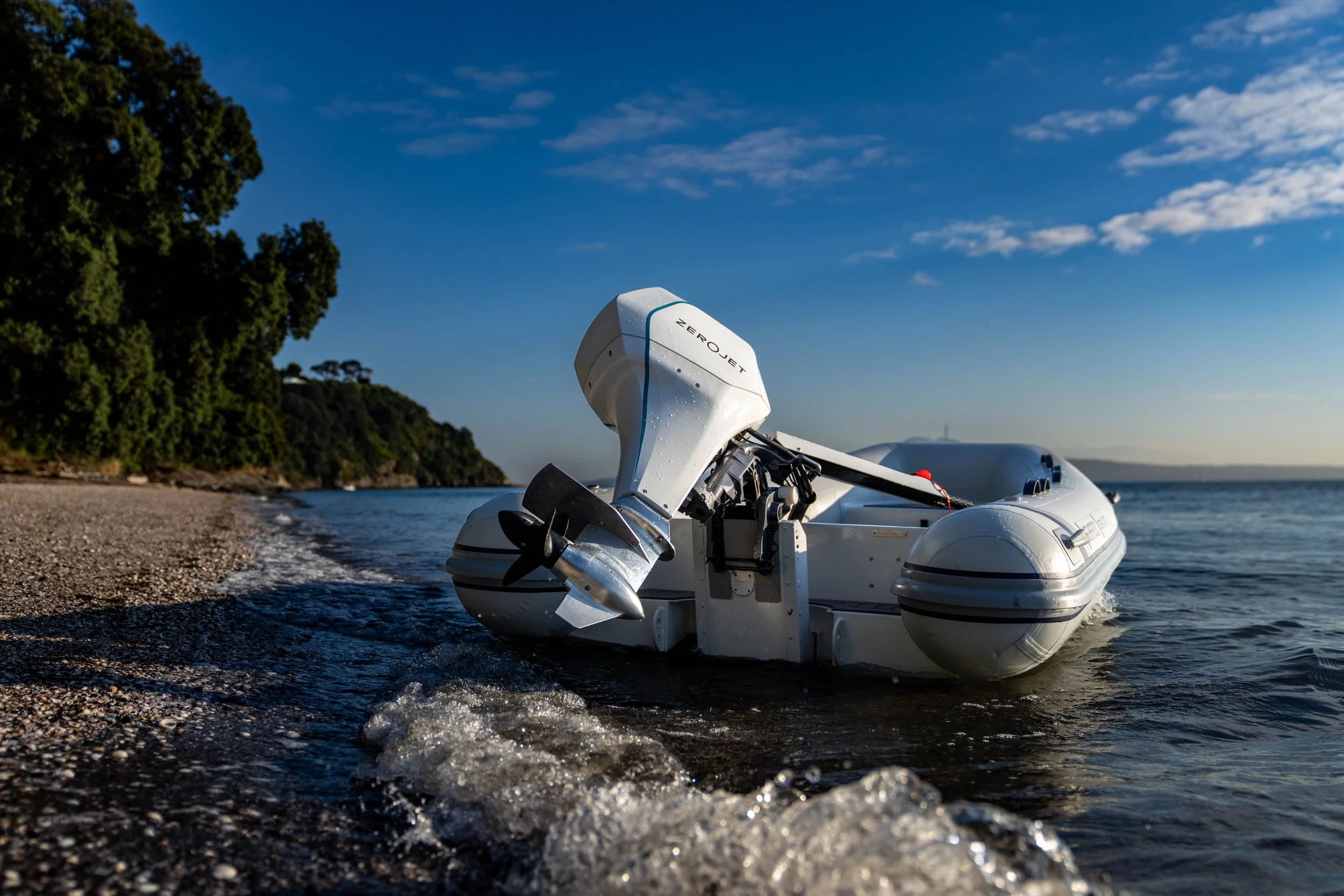 The ZeroJet Outboard has a rated power of 25-hp, promising a top speed of 23 mph