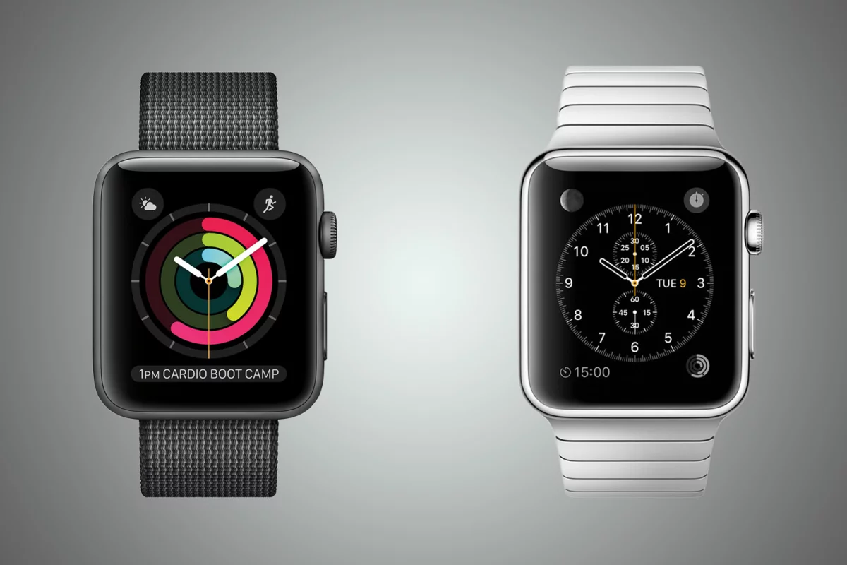 New Atlas compares the little-changed Apple Watch Series 2 (left) with its 2015 predecessor
