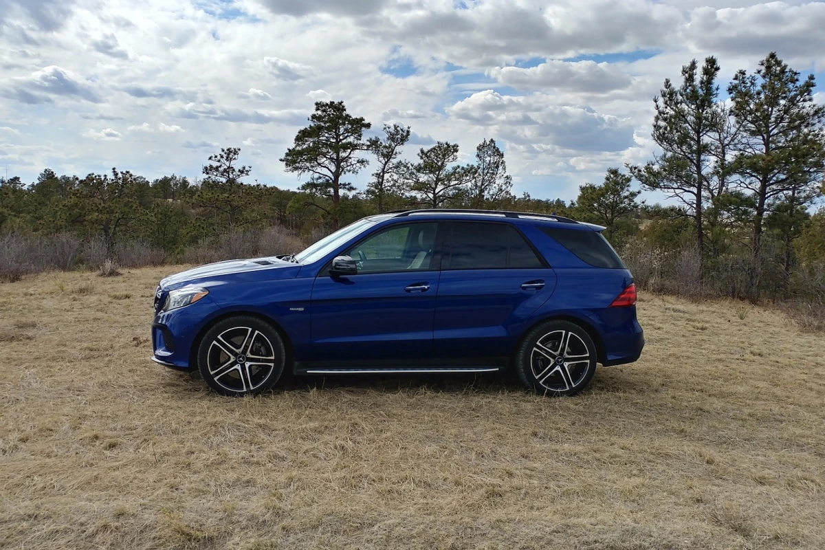 Automakers tend to bring their best to this arena and for Mercedes-Benz, the GLE-Class is what was engineered to personify the brand