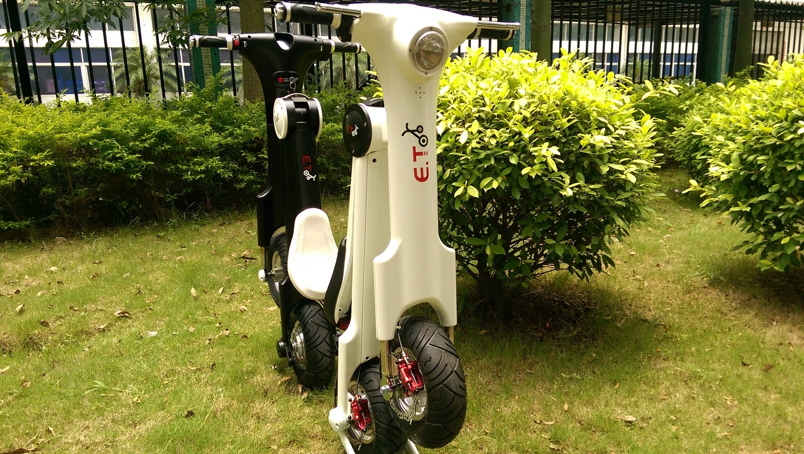 The new Smart Scooter will fold up easily like the original E.T Scooter