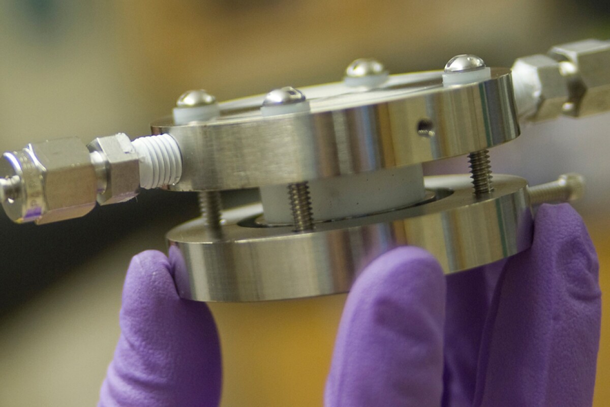 Lithiumair batteries offer three times the energy density