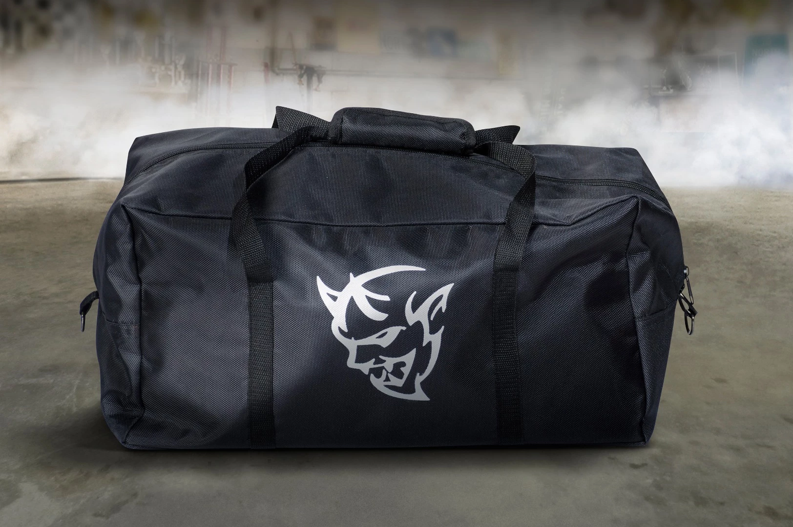 The Demon comes with a special bag, perfect for storing helmets and other race gear