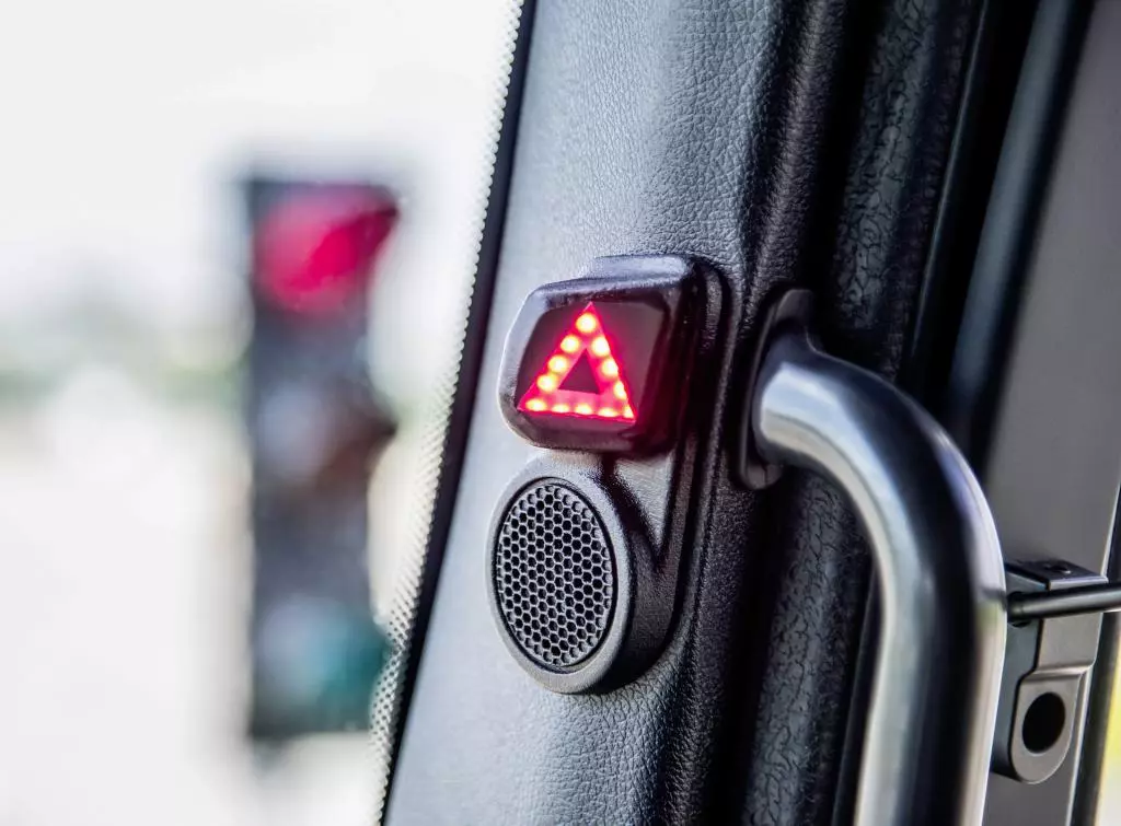 If a hazard becomes a collision risk, the LED will flash red and a warning buzzer will sound