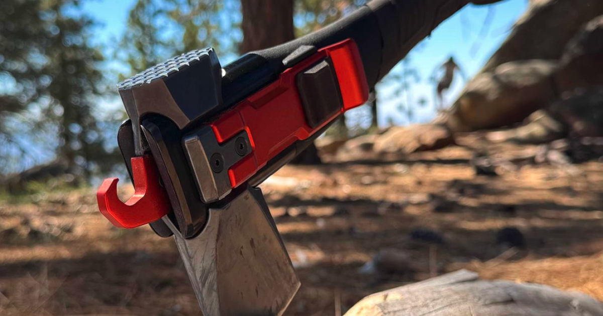 Adventure Mate V3 axe-shovel-saw mega multitool Adventure Mate V3 axe-shovel-saw mega multitool